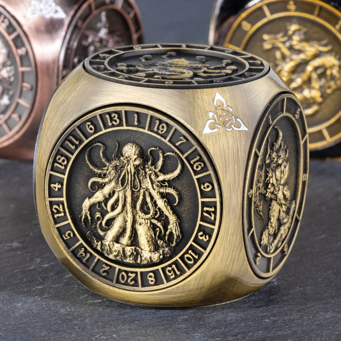 7-in-1 Dragon Dice Spinner -- 3D Relief Metal D6 for DnD